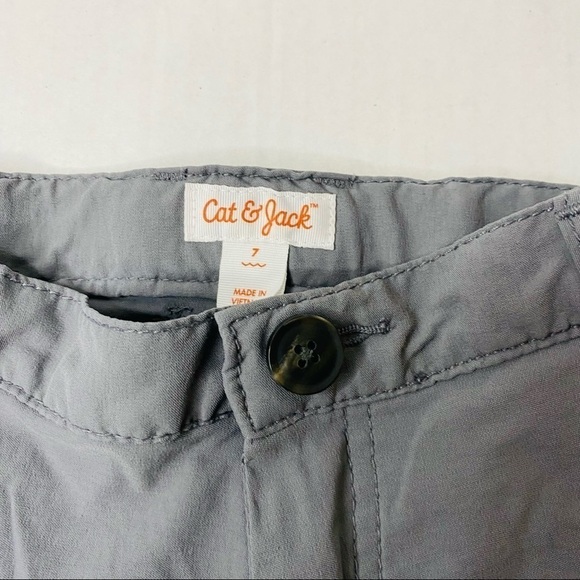 Cat & Jack Boys Cargo Shorts Gray Sz: 7 - Picture 3 of 5